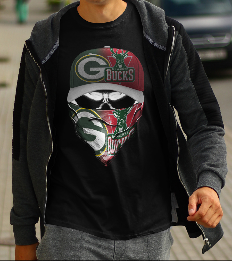 Green Bay Packers Milwaukee Bucks Skum T-Shirt
