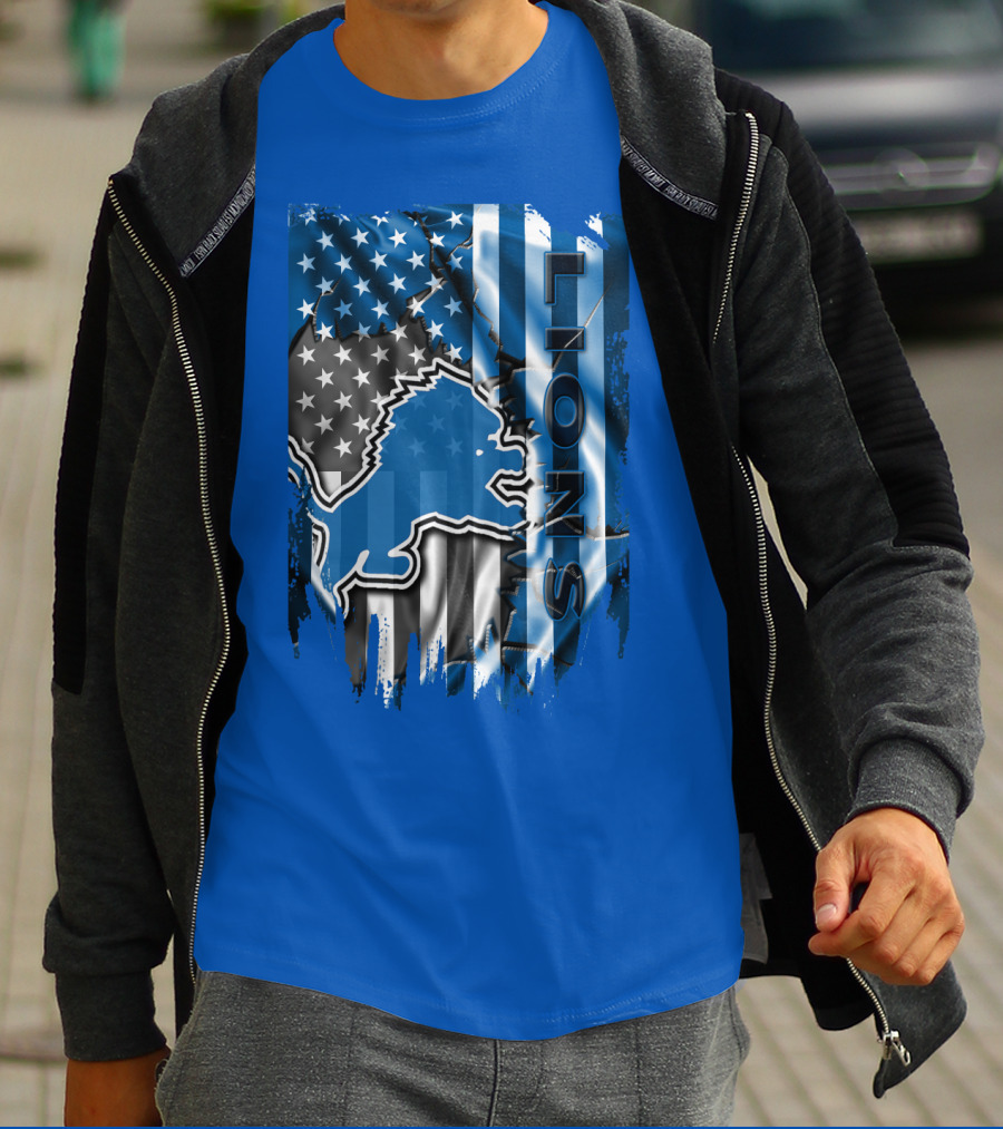 Detroit Lions American Flag Football Team T-Shirt