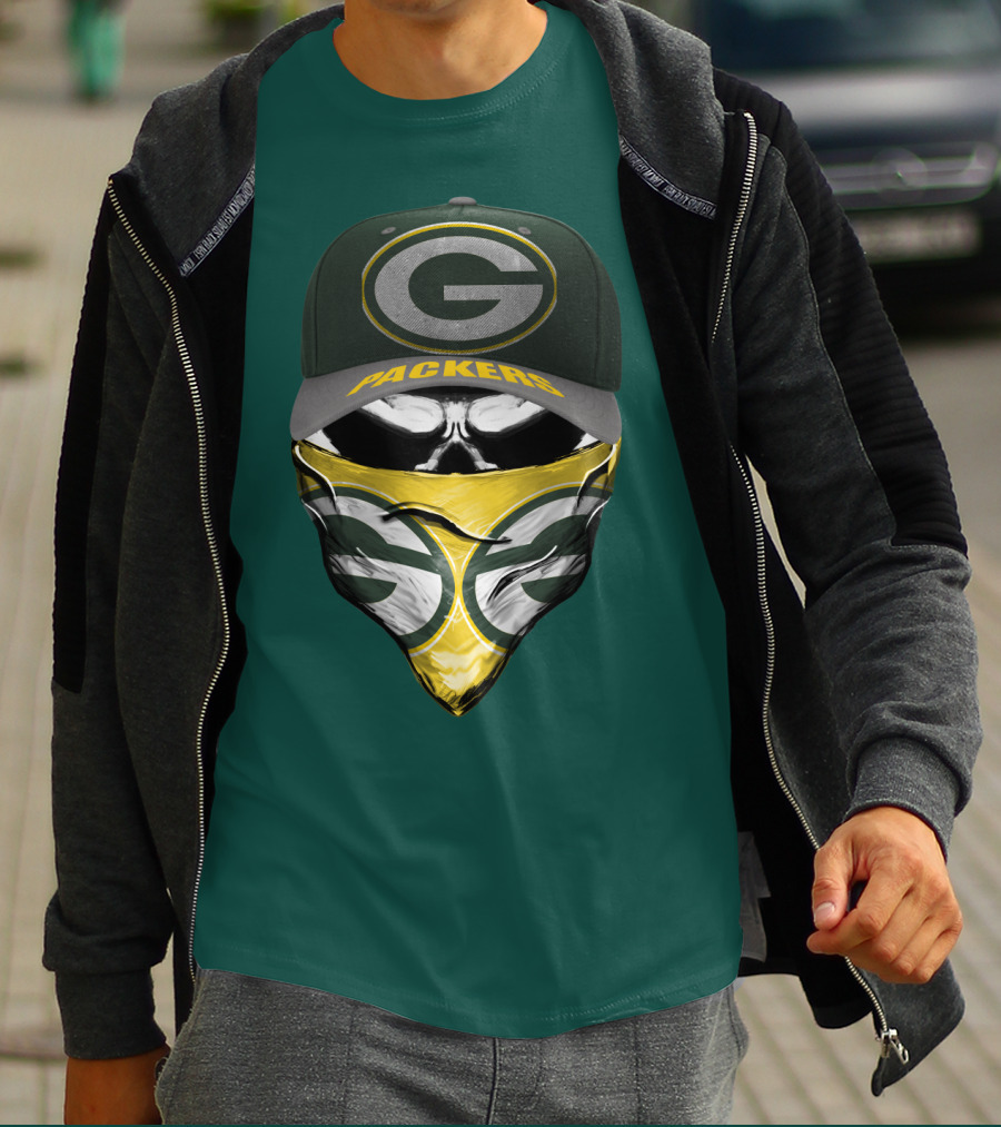 Green Bay Packers G Cap And Bandana Face Skull T-Shirt