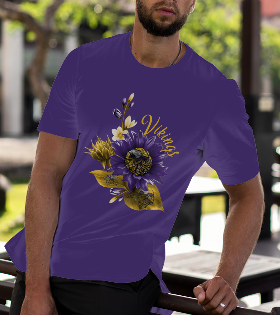 Vikings Minnesota Purple Floral Football Team Badge T-Shirt