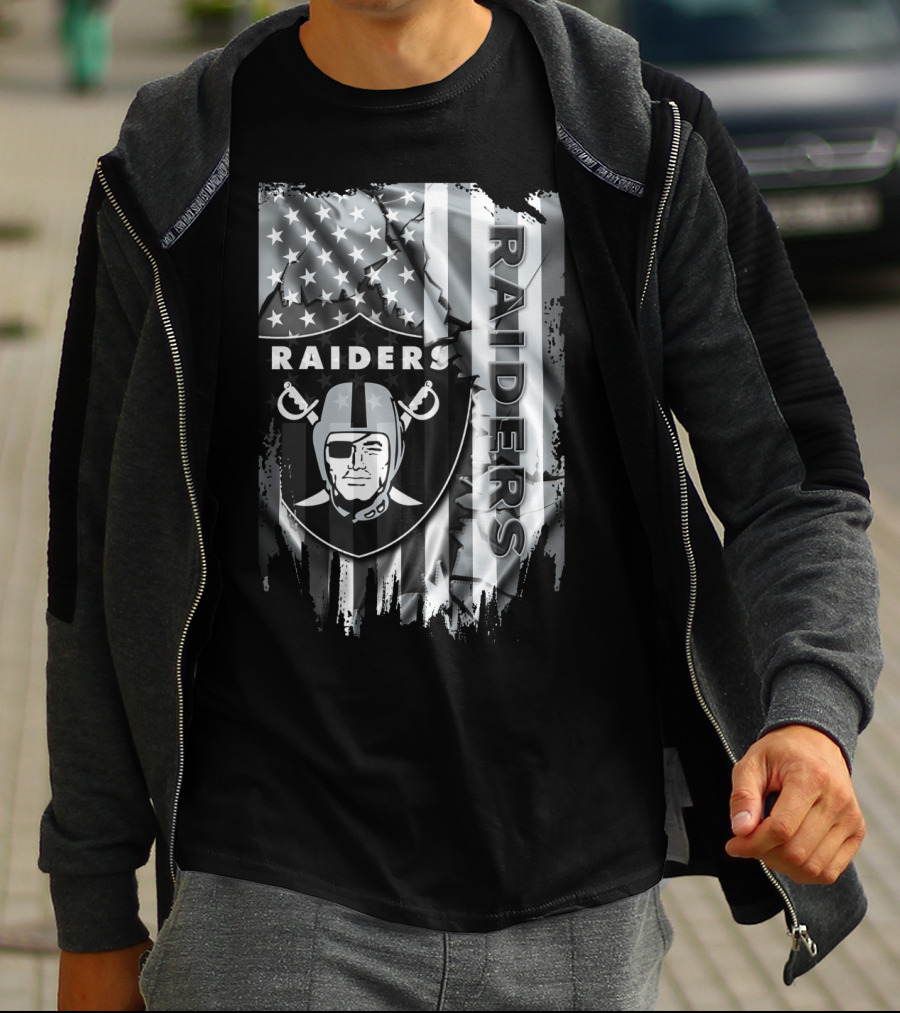 Raiders Nfl Logo With Black And White American Flag T-Shirt