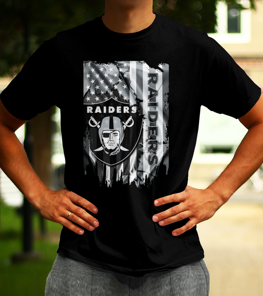 Raiders Nfl Logo With Black And White American Flag T-Shirt