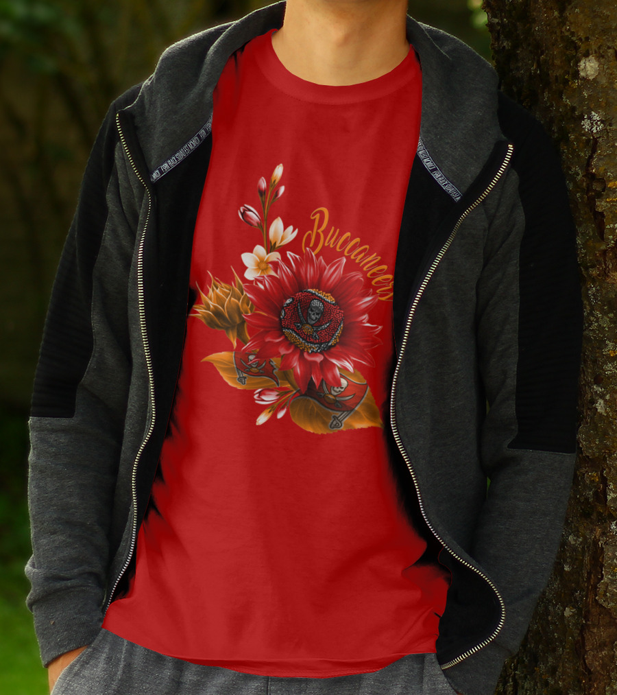 Buccaneers Floral Skull T-Shirt