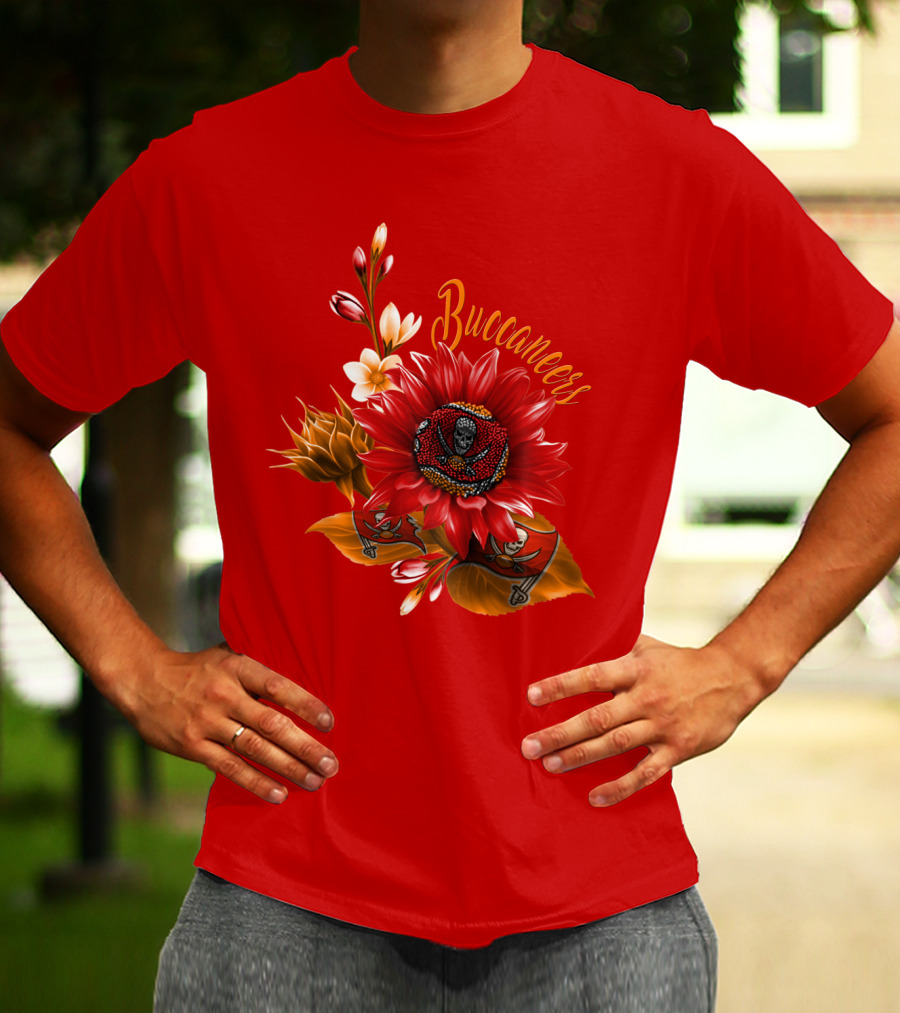 Buccaneers Floral Skull T-Shirt