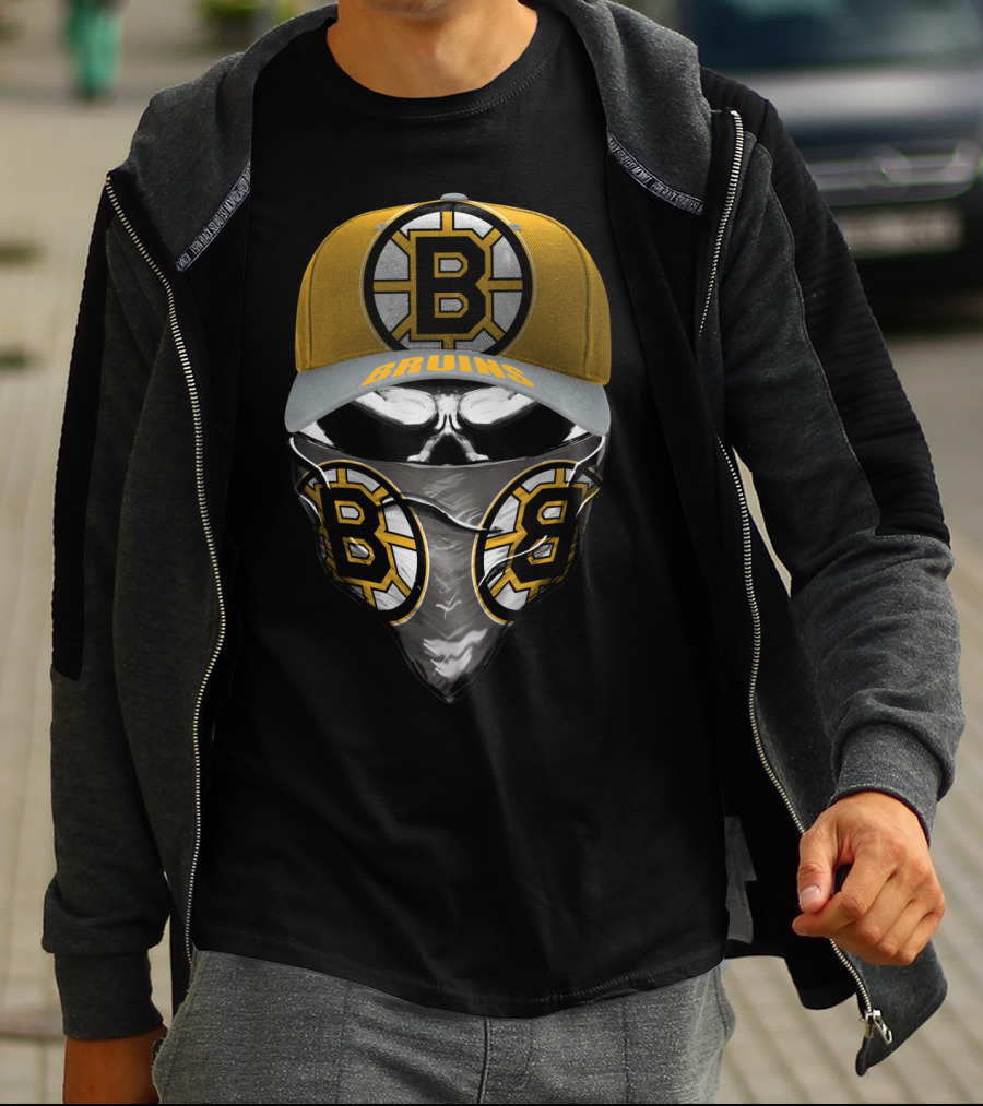 Boston Bruins Hat And Bandana Set With Iconic B T-Shirt