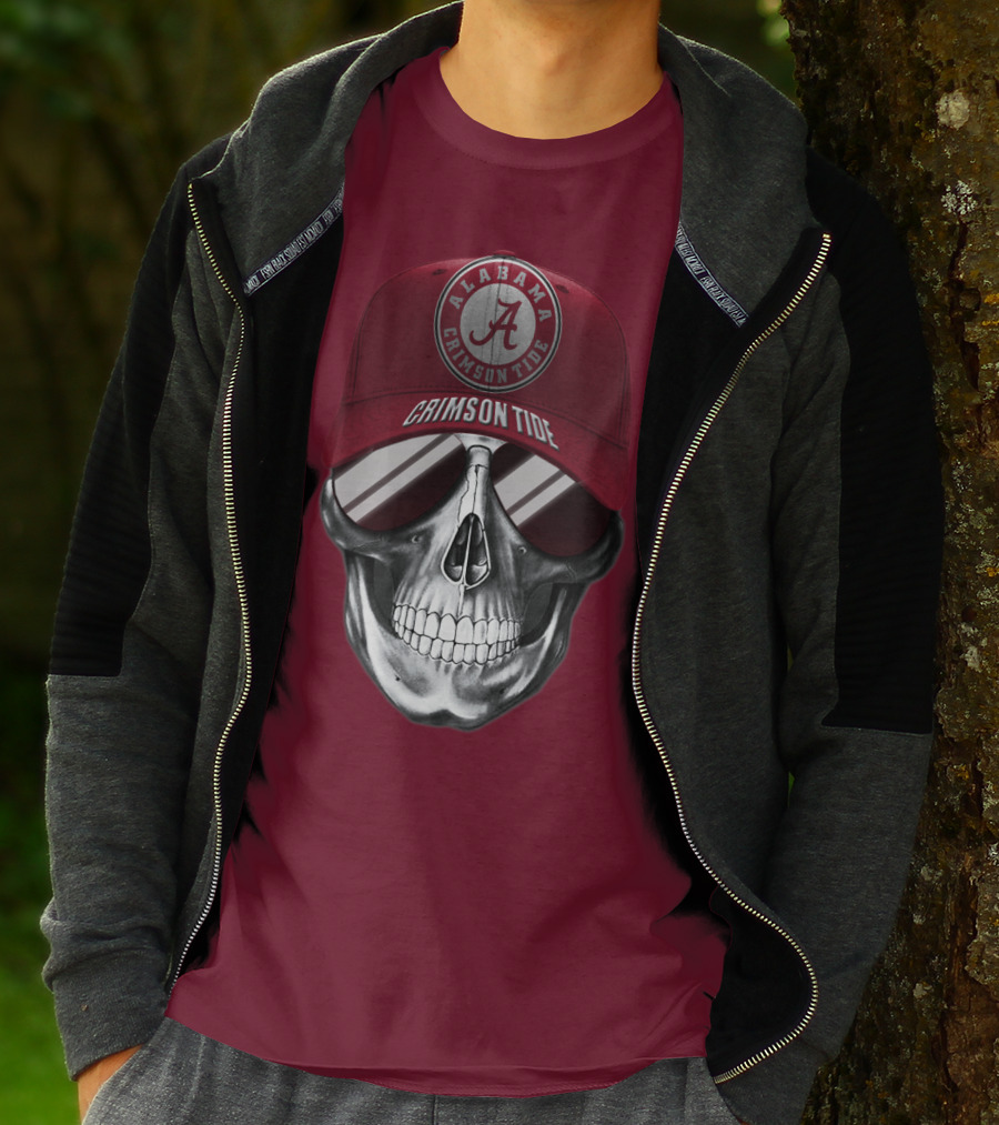 Alabama Crimson Tide Skull With Cap And Sunglasses T-Shirt