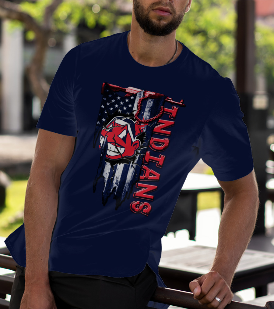 Cleveland Indians Vintage Chief Wahoo With American Flag And Red Chain T-Shirt