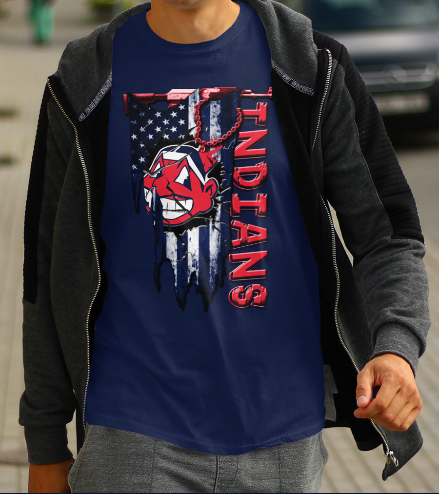 Cleveland Indians Vintage Chief Wahoo With American Flag And Red Chain T-Shirt