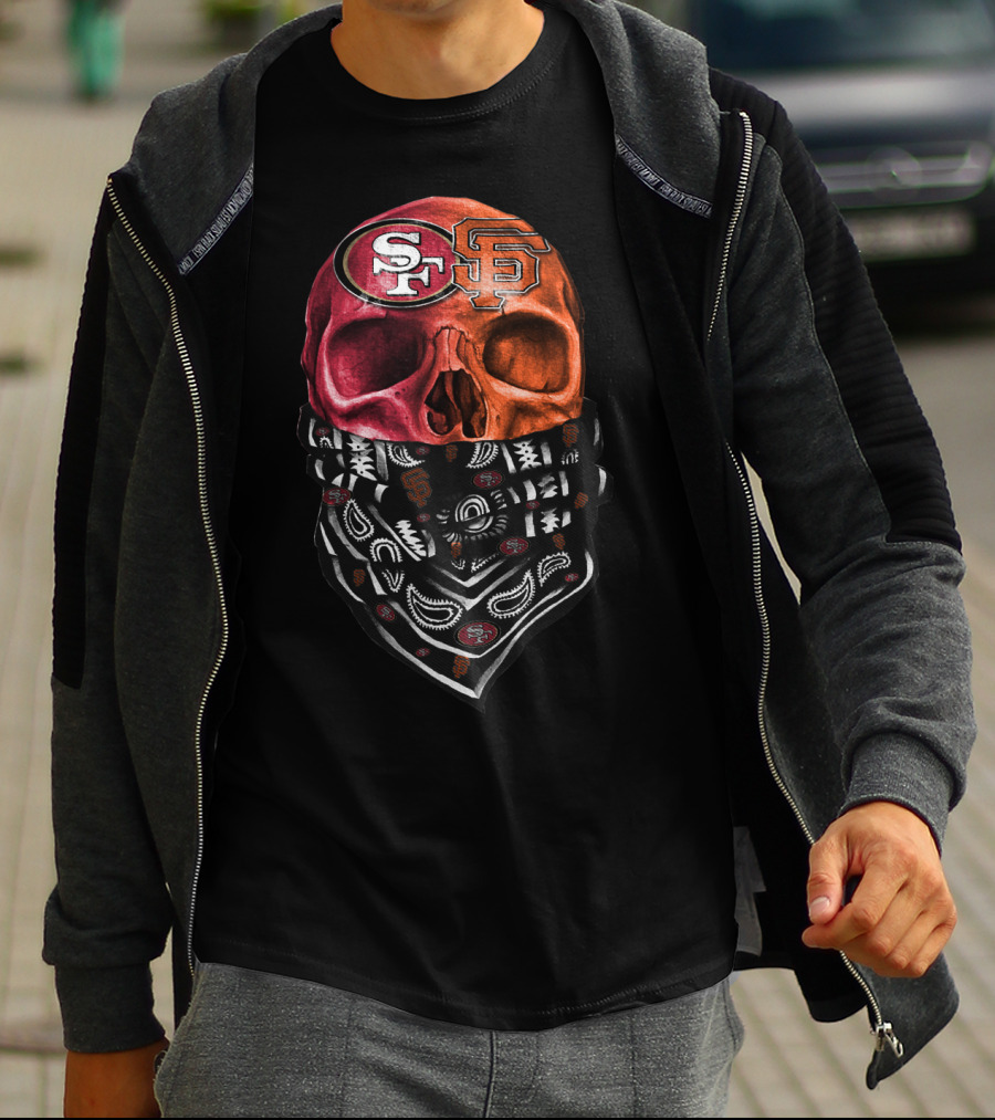 Sf Giants And 49ers Skull Bandana Art T-Shirt