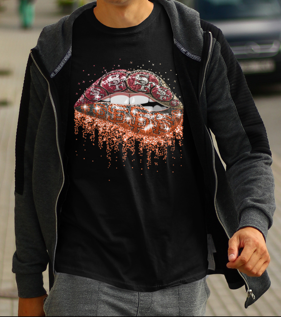 Lip Glittering Gold Dollar Lips T-Shirt