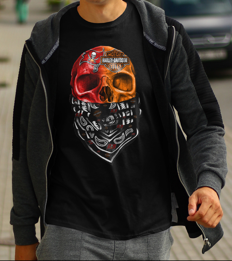 Harley Davidson Buccaneers Skull Bandana 30Hl T-Shirt