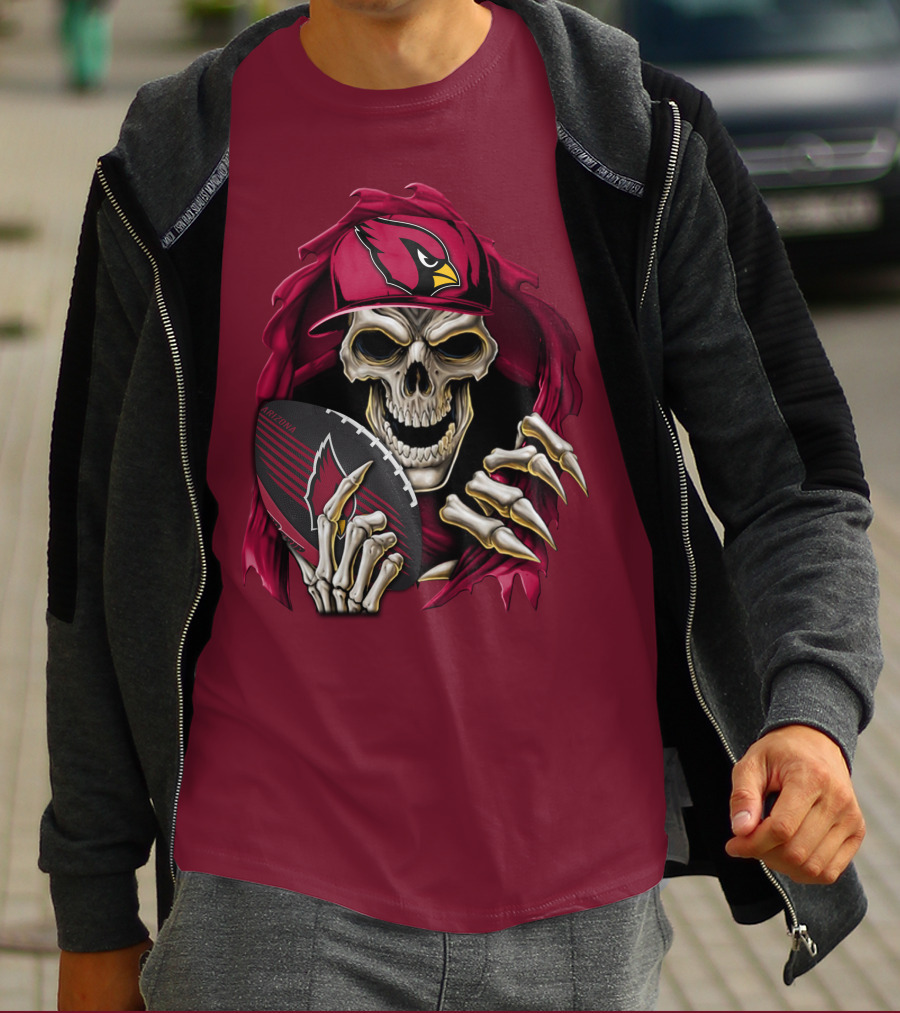 Arizona Cardinals Skull Holding Football T-Shirt