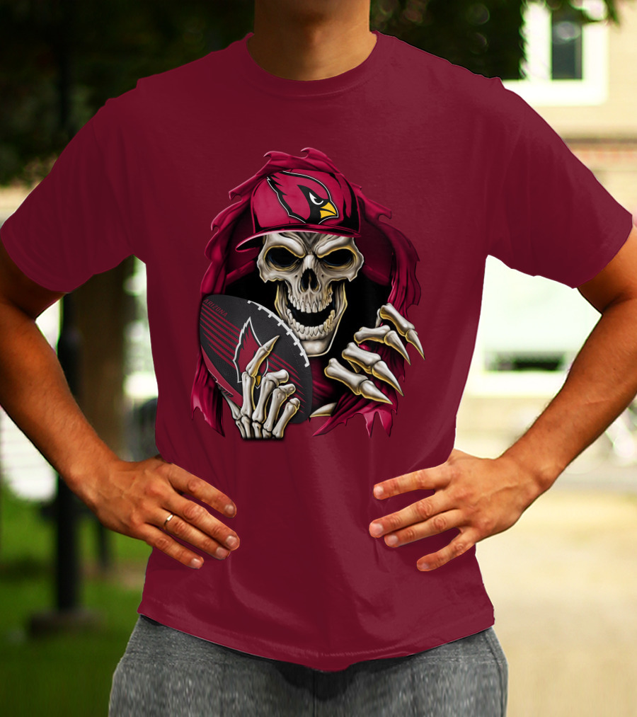 Arizona Cardinals Skull Holding Football T-Shirt