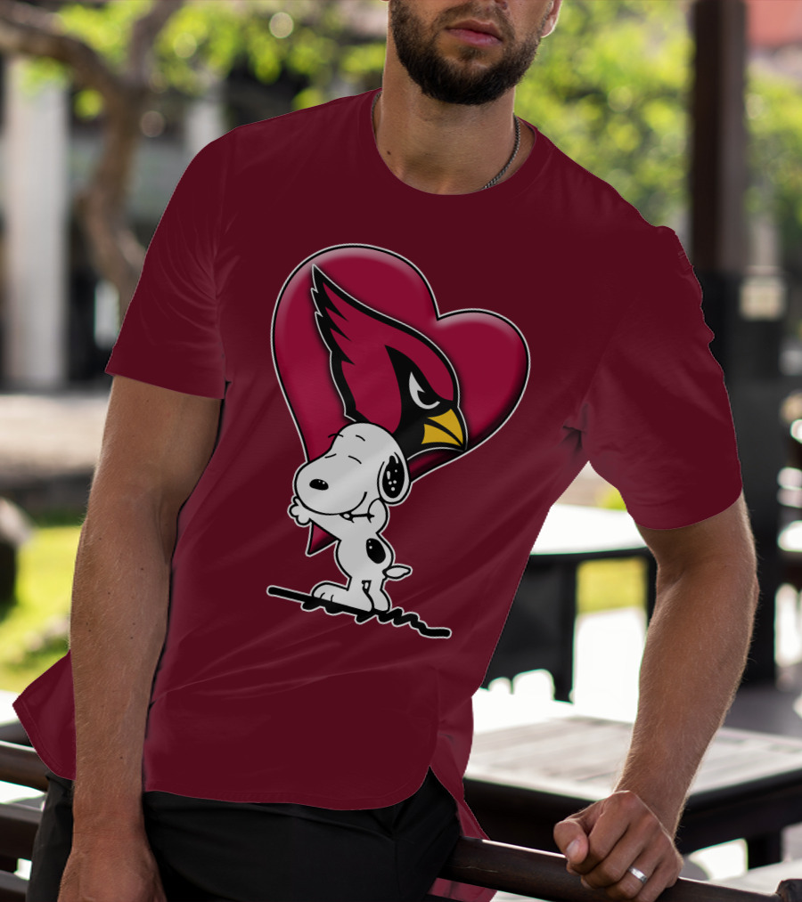 Snoopy Hugging Heart Arizona Cardinals T-Shirt