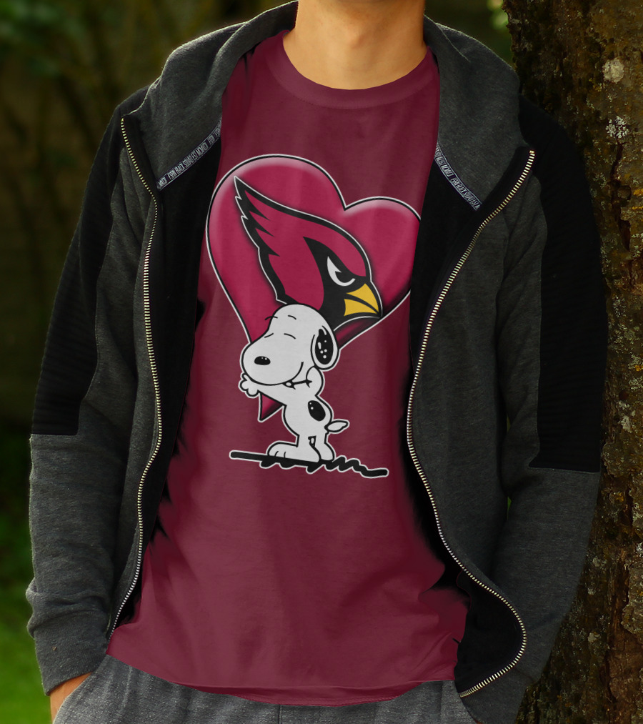 Snoopy Hugging Heart Arizona Cardinals T-Shirt