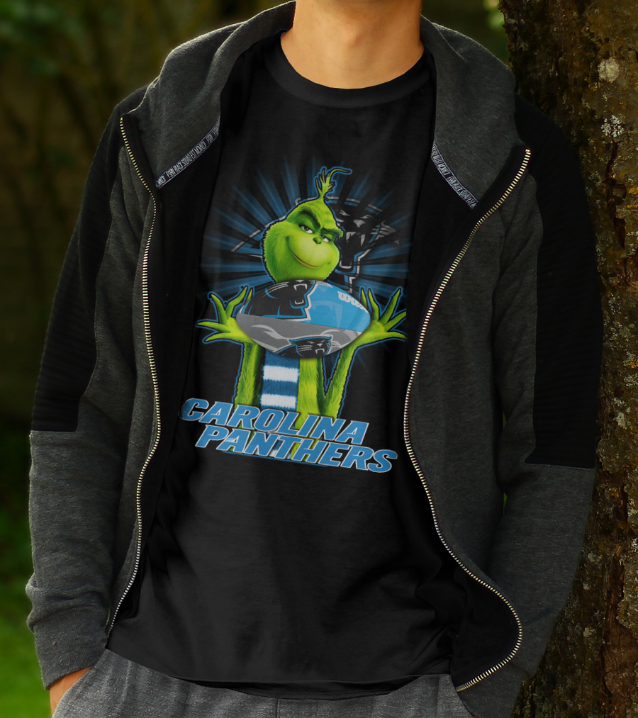 Grinch Holding Football CAROLINA PANTHERS T-Shirt