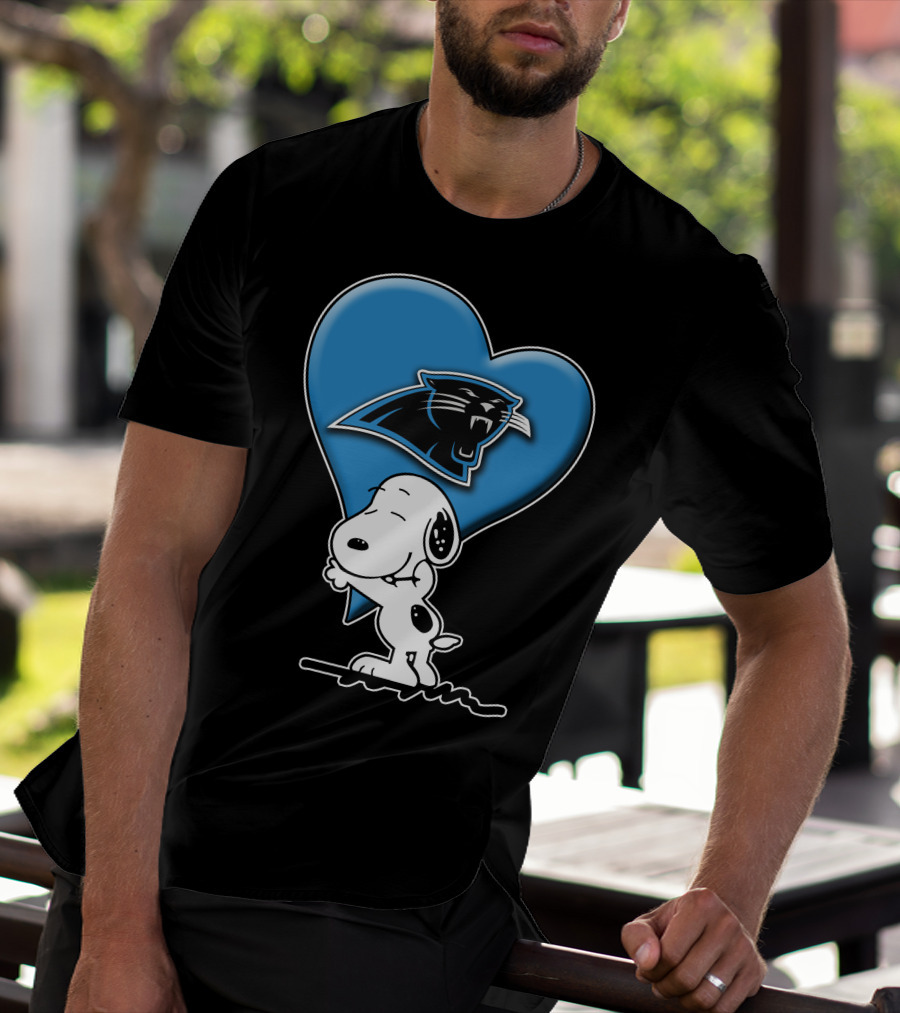Snp V1 Carolina Panthers Love Snoopy Hugging Blue Heart T-Shirt