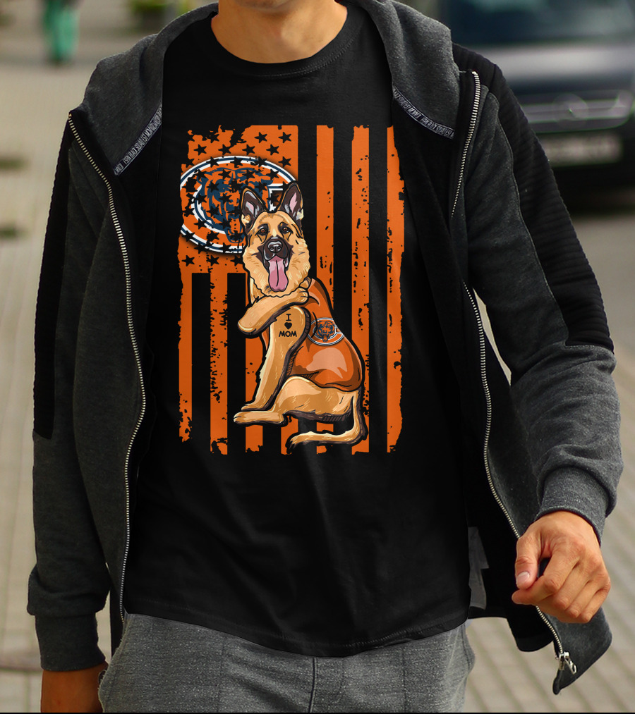 German Shepherd I Mom Chicago Bears Fan American Flag T-Shirt