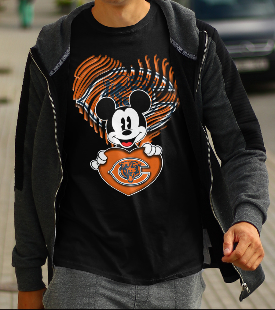Mick And Heart Shaped Chicago Bears T-Shirt