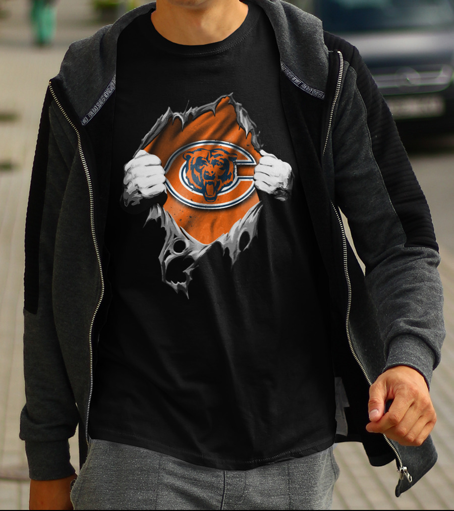 Chicago Bears Rip Through Logo Torn T-Shirt