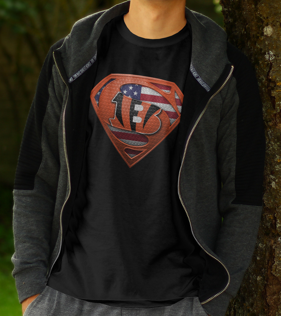 Cincinnati Bengals Super Logo American Flag Fusion T-Shirt