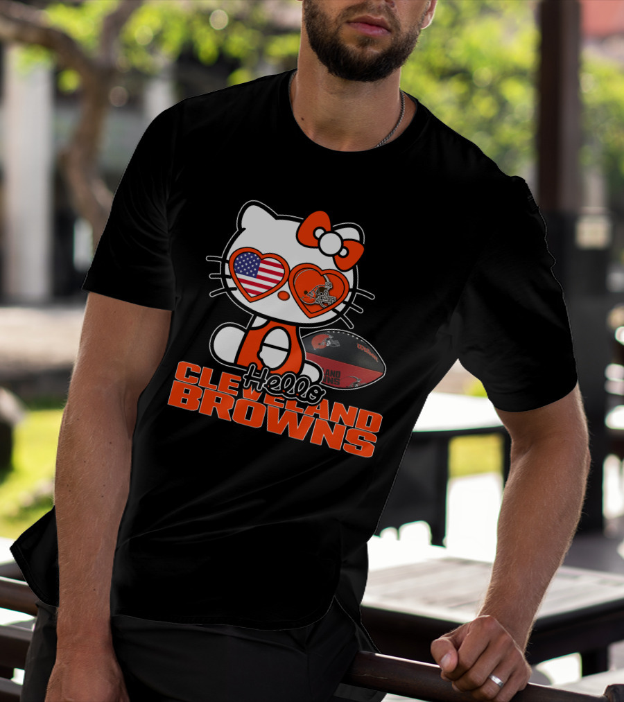 Hello Kitty Cleveland Browns Football USA Hearts T-Shirt