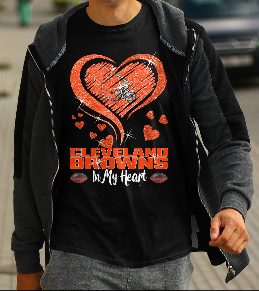 CLEVELAND BROWNS Glitter Heart Football In My Heart T-Shirt