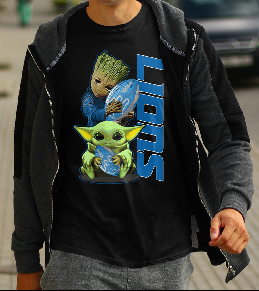 Grzd DETROIT LIONS Baby Groot And Baby Yoda With Football T-Shirt