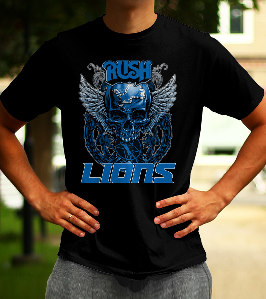 RUSH DETROIT LIONS Skull Winged Chain T-Shirt