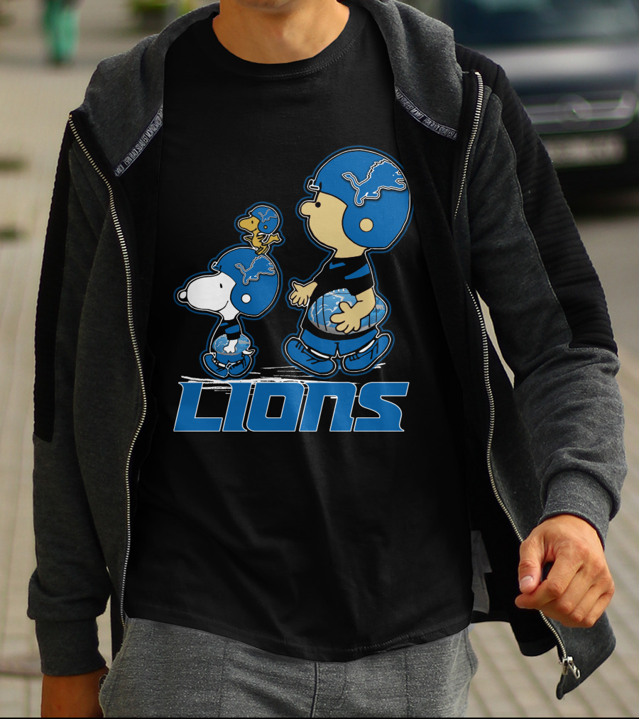 Snpfootball Detroit Lions Peanuts Characters With Lions Helmets T-Shirt