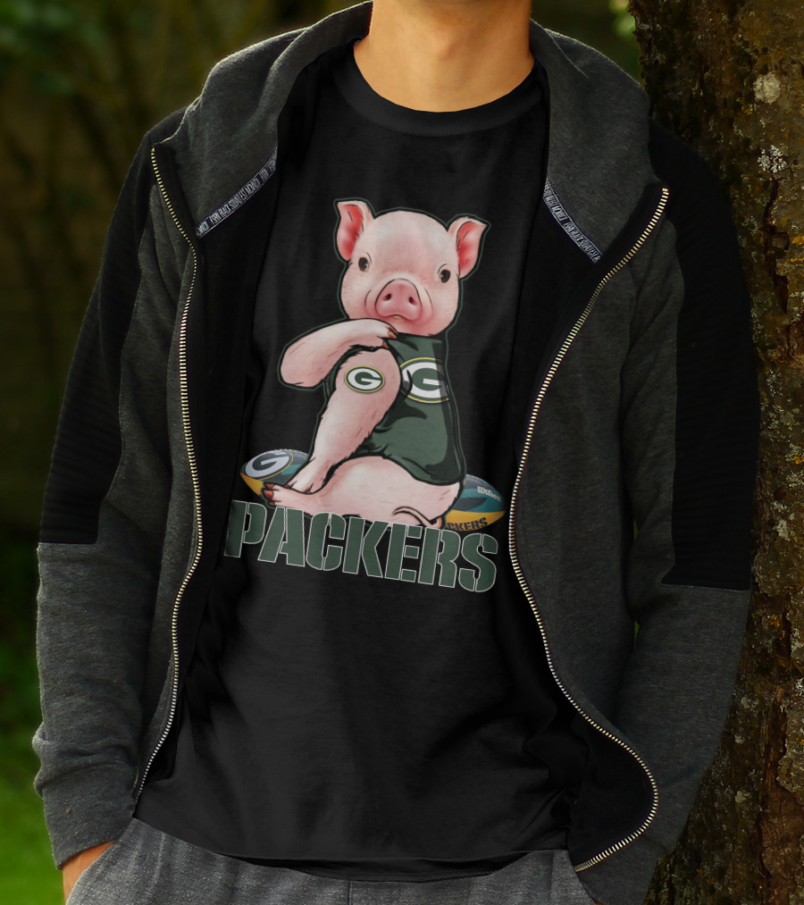 Cute Pig Wearing Green Bay Packers Jersey With Footballs T-Shirt