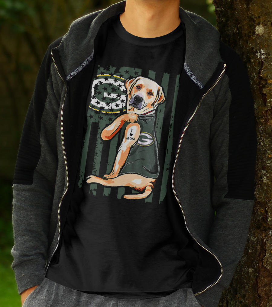Labrador Retriever I Love Mom Green Bay Packers Fan T-Shirt