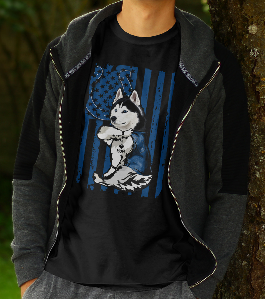 Siberian Husky Mom Colts American Flag T-Shirt