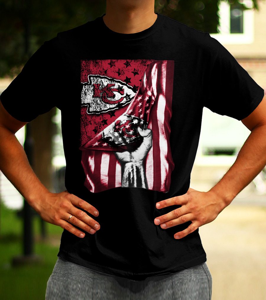 Kansas City Chiefs Flag And Stars Design With Fist T-Shirt