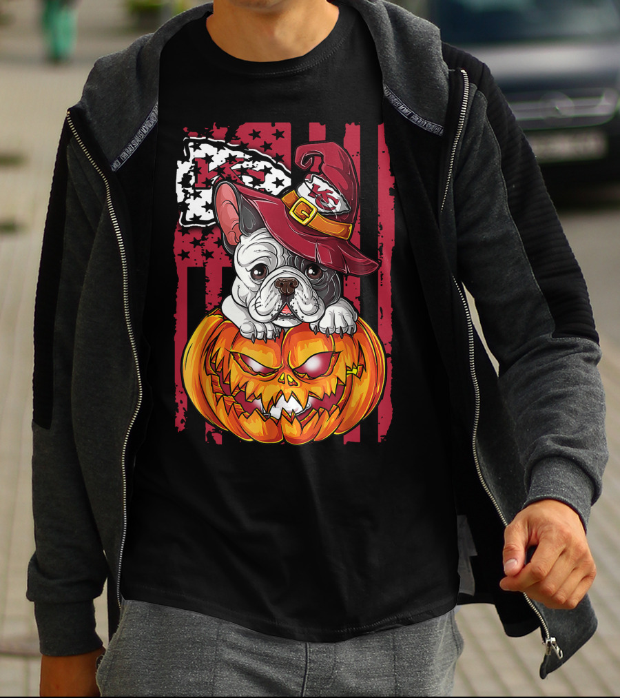 Hlw Bulldog Kansas City Chiefs Halloween Pumpkin Wizard Hat T-Shirt