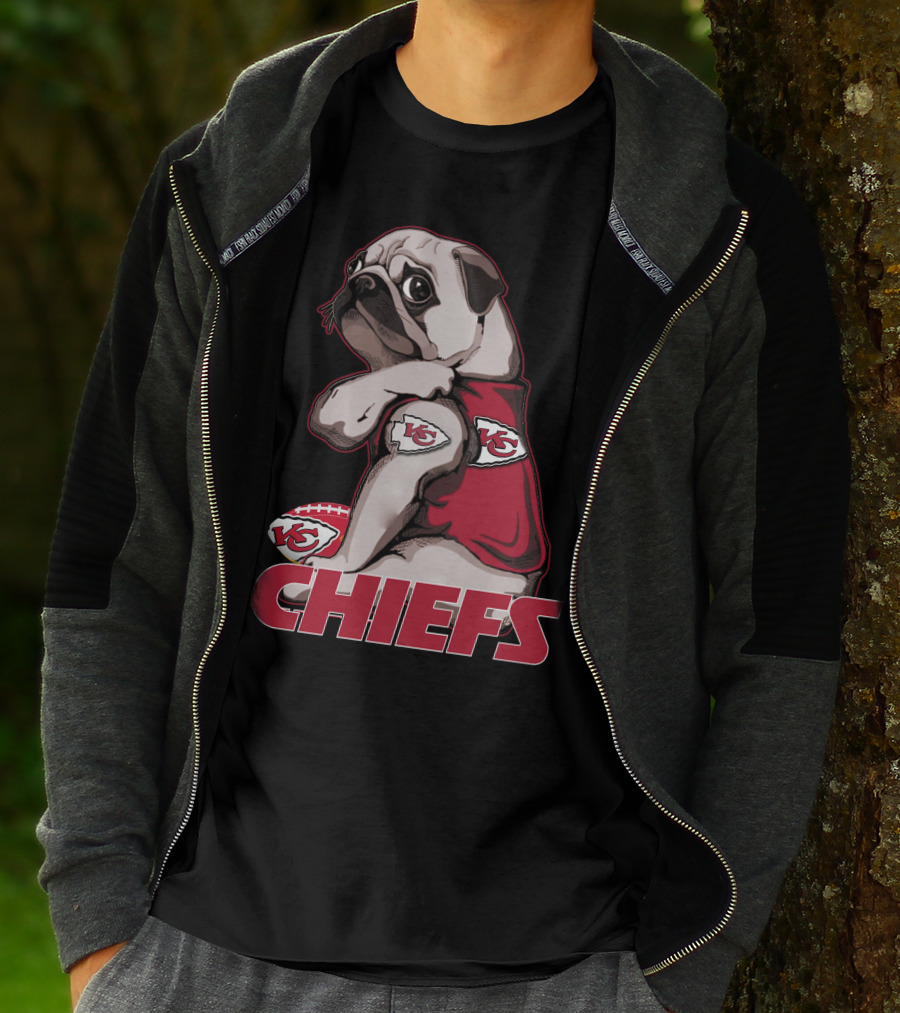 Pug KC Chiefs Football Fan Mascot T-Shirt
