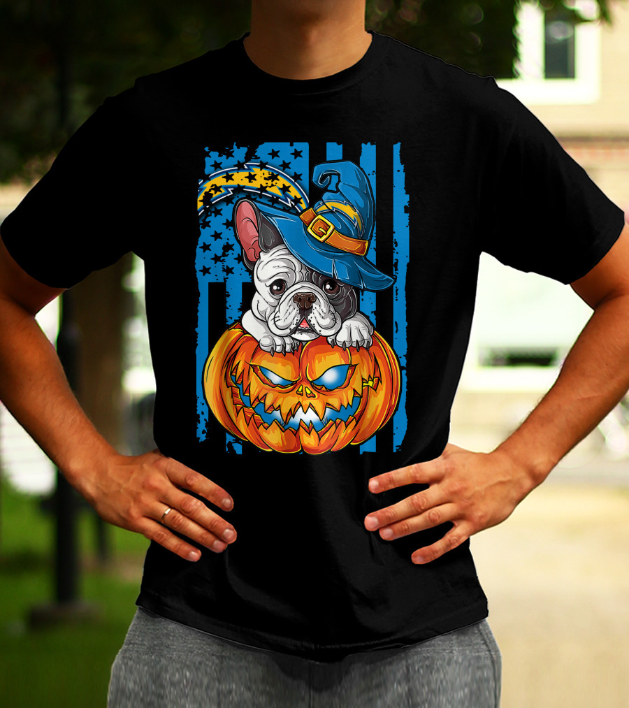 Hlw Bulldog Halloween Pumpkin Los Angeles Chargers Stars Hat T-Shirt