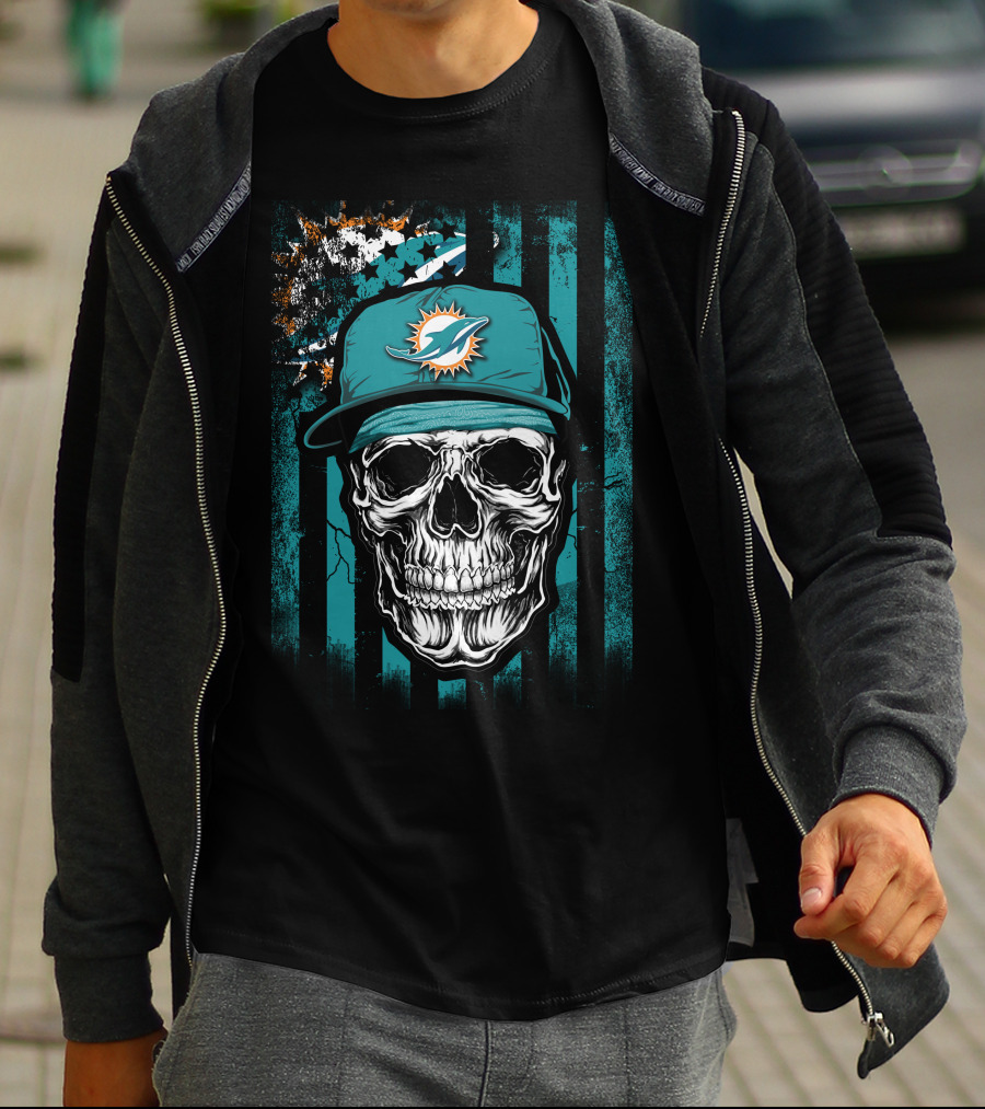 Miami Dolphins Skull Hat Fan T-Shirt