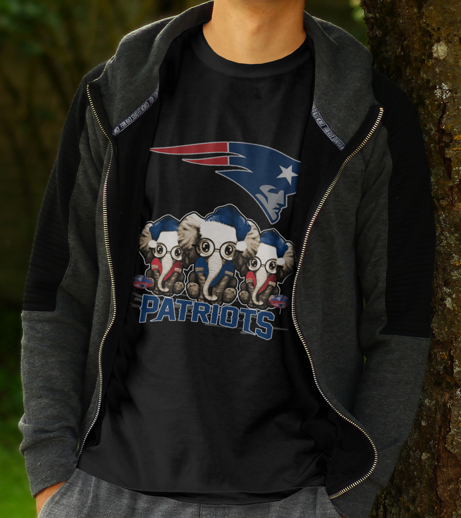 Elephan Xmas New England Patriots Cute Patriots Elephants T-Shirt