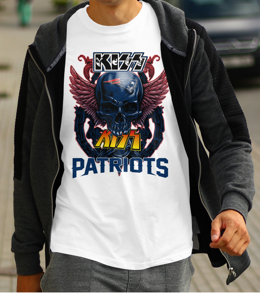 KISS Patriots Skull With Wings New England Patriots T-Shirt