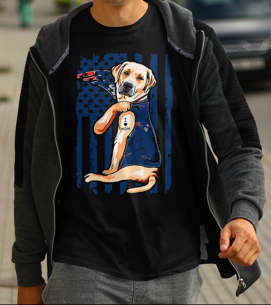 Labrador Retriever I Love Mom New England Patriots T-Shirt
