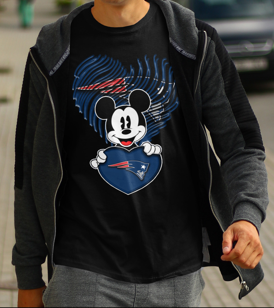 Mick Holding New England Patriots Heart With Fingerprint Background T-Shirt