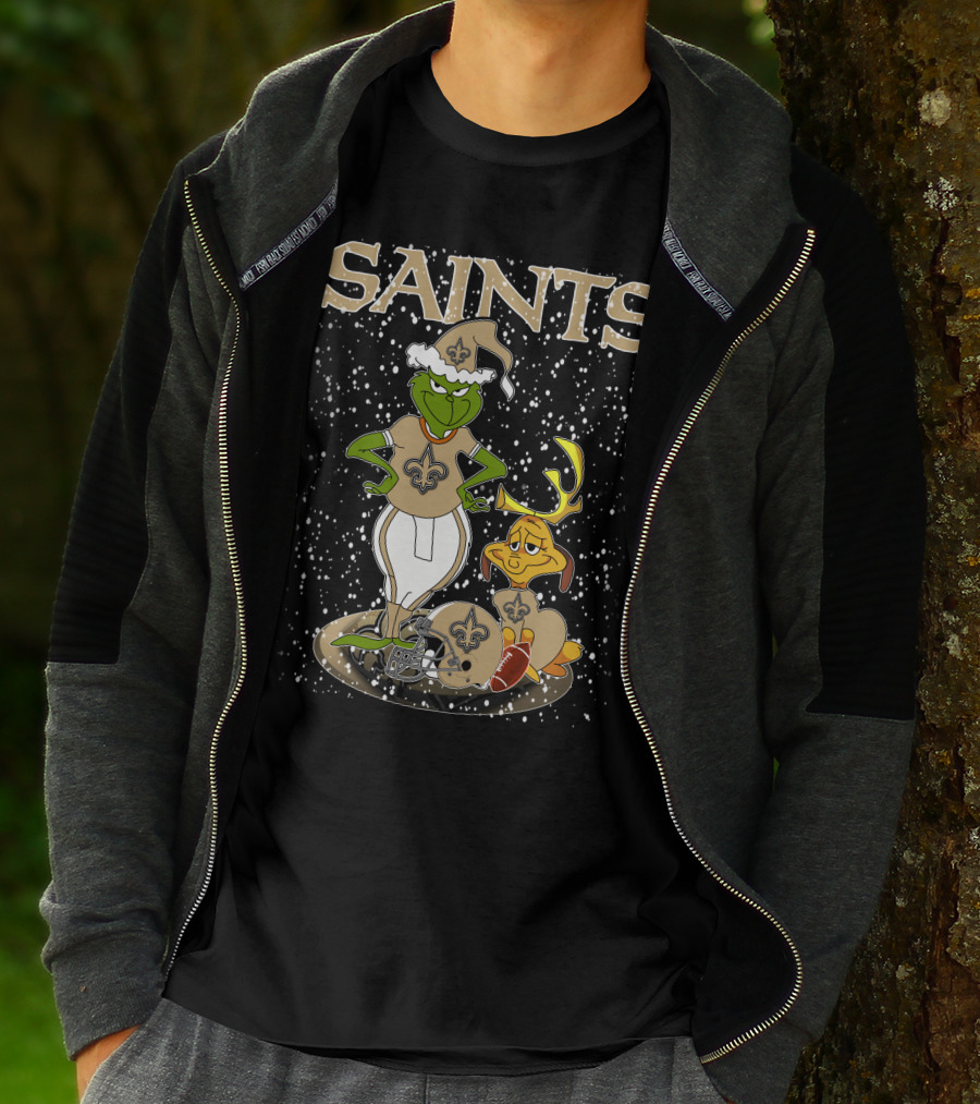 Grinchxmas New Orleans Saints Football Snowy Scene T-Shirt