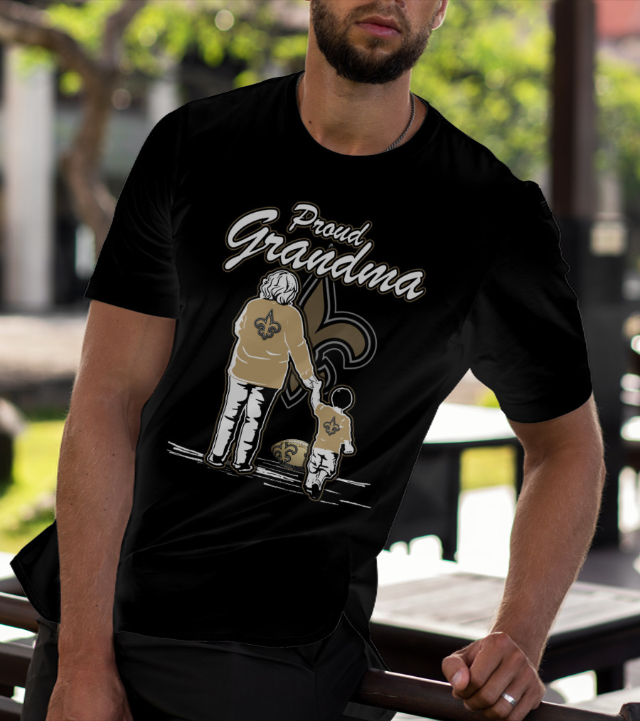 Proud Grandma New Orleans Saints Fleur-de-Lis Family Love T-Shirt