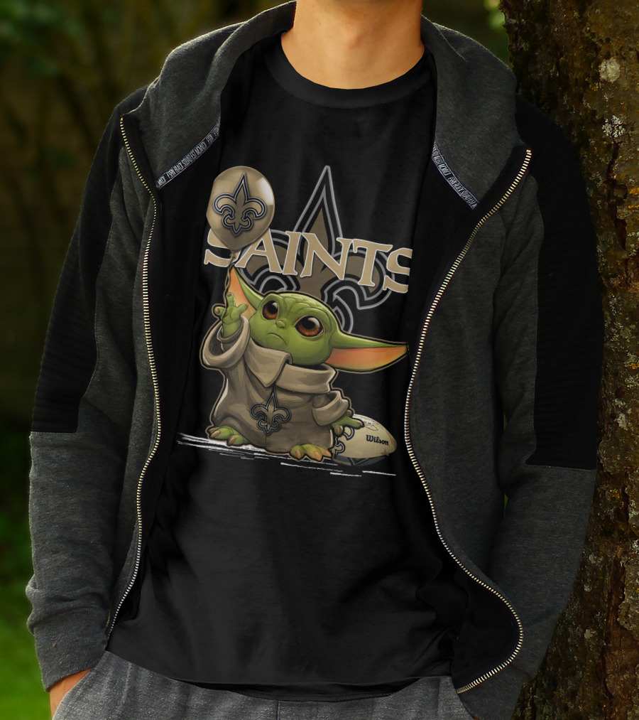 Yoda New Orleans Saints Balloon Football Wilson T-Shirt