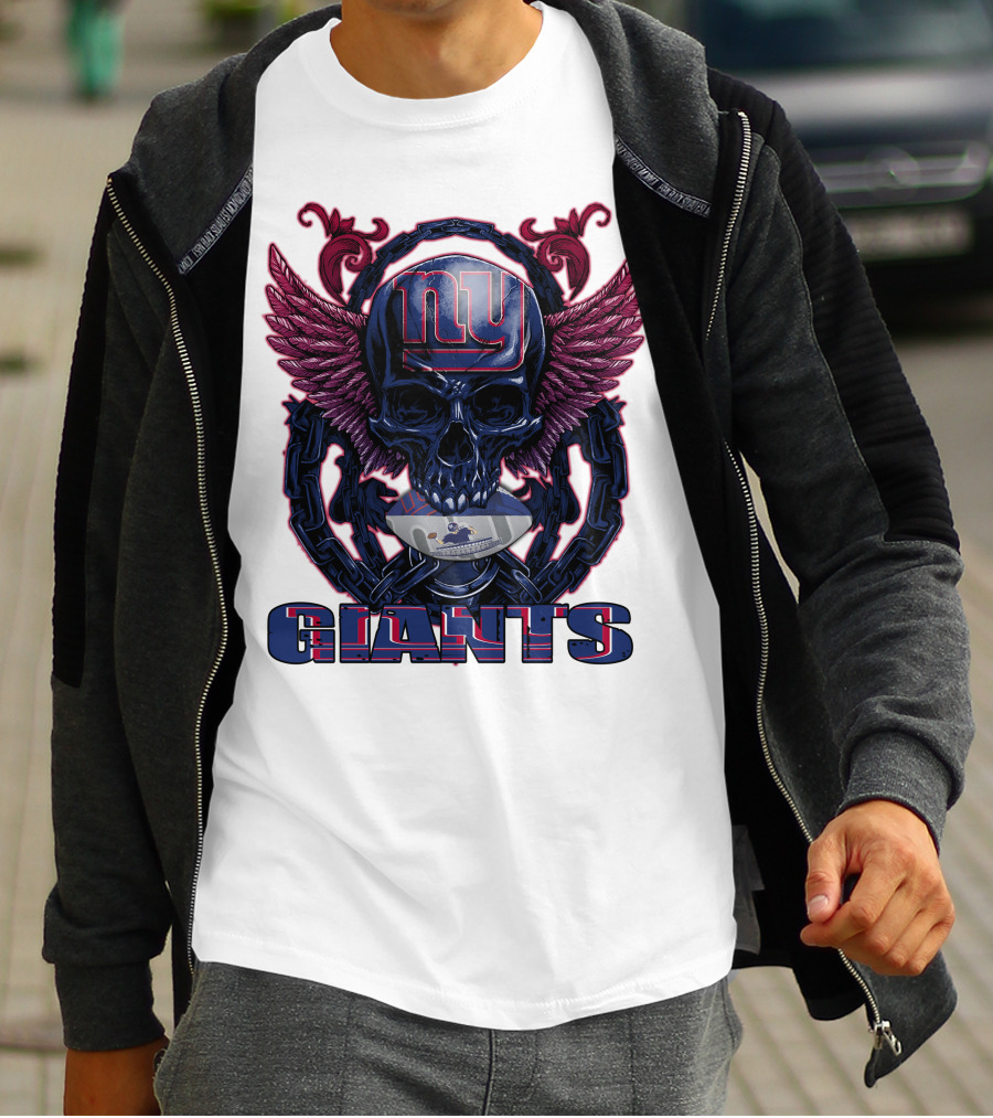 Skullfb New York Giants Winged Skull Design With Football Helmet And Chains T-Shirt