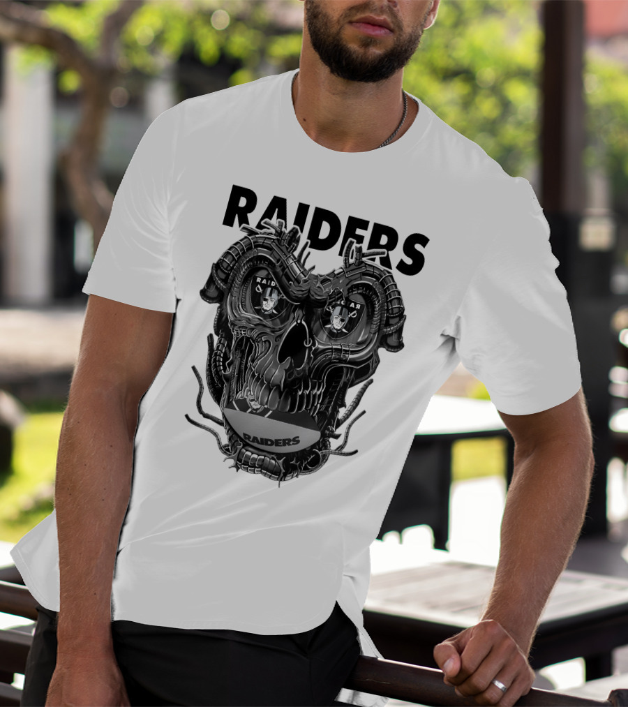Raiders Dragonskull Football Faceplate T-Shirt