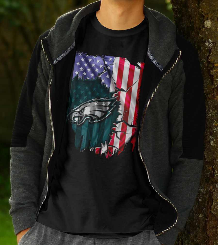 Philadelphia Eagles American Flag Ripped T-Shirt
