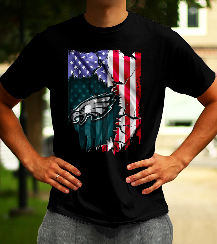 Philadelphia Eagles American Flag Ripped T-Shirt