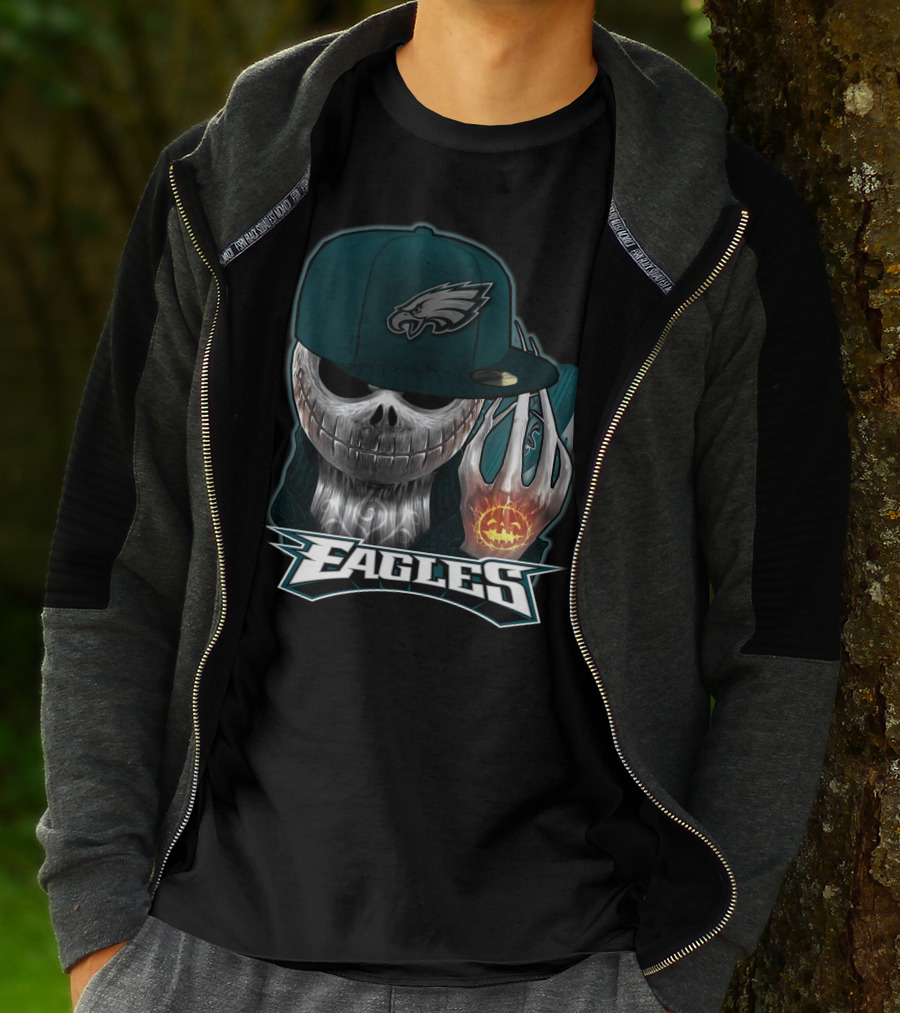 Jackskull Philadelphia Eagles Football Fan Skull Cap Halloween Pumpkin T-Shirt